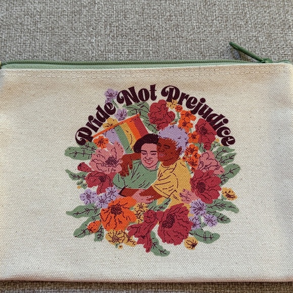 NWT Pride Not Prejudice pouch by Out of Print - Picture 9 of 9
